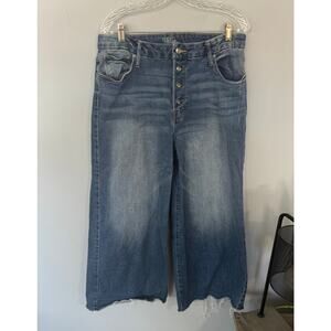 Time and Tru High Rise Cut Off Cropped Jeans Women's Size 14 Raw Hem Inseam 25"